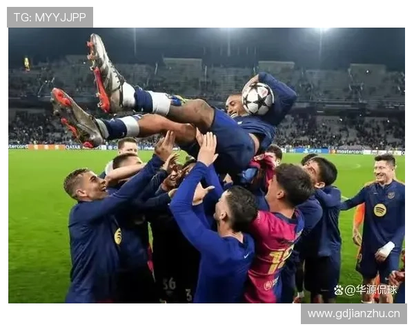 巴萨进攻体系过度依赖边路问题显现,对战术平衡与比赛应变能力形成制约