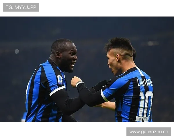 劳塔罗与卢卡库对比：国米双前锋体系谁是进攻核心